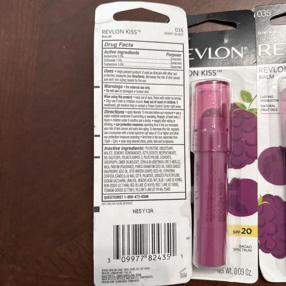 REVLON Kiss Lip Balm SPF 20 Lasting Hydration - 035 BERRY BURST- NEW Set Of 4